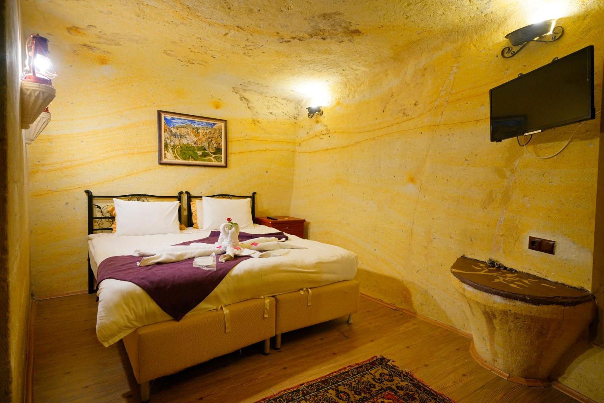 Antik Cave House Hotel Urgup Exterior photo
