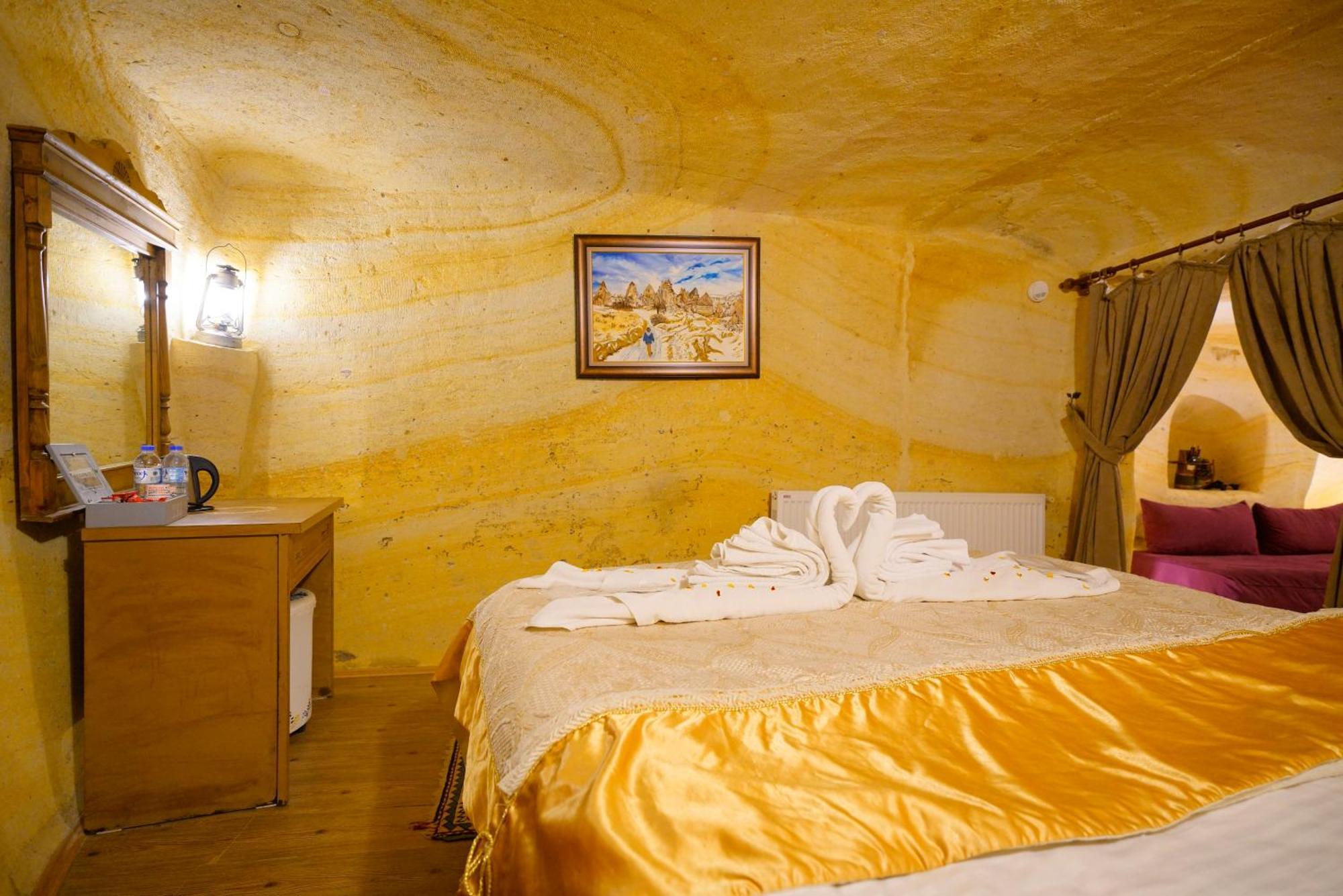Antik Cave House Hotel Urgup Exterior photo