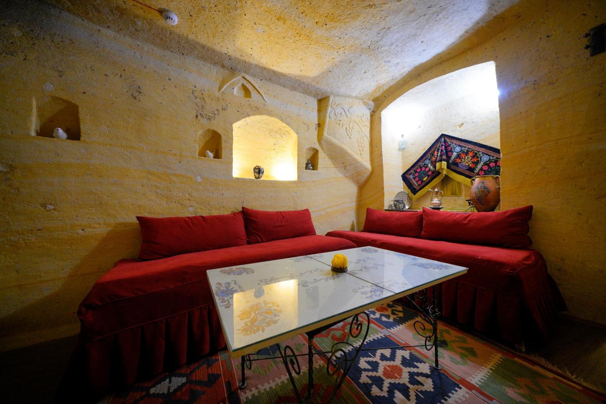Antik Cave House Hotel Urgup Exterior photo