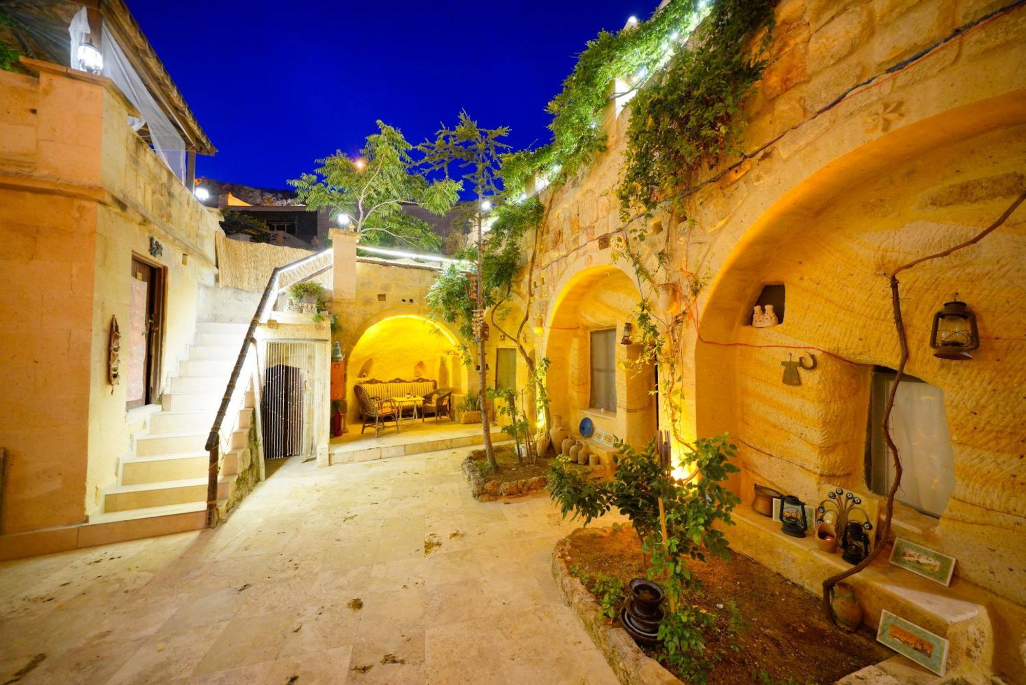 Antik Cave House Hotel Urgup Exterior photo